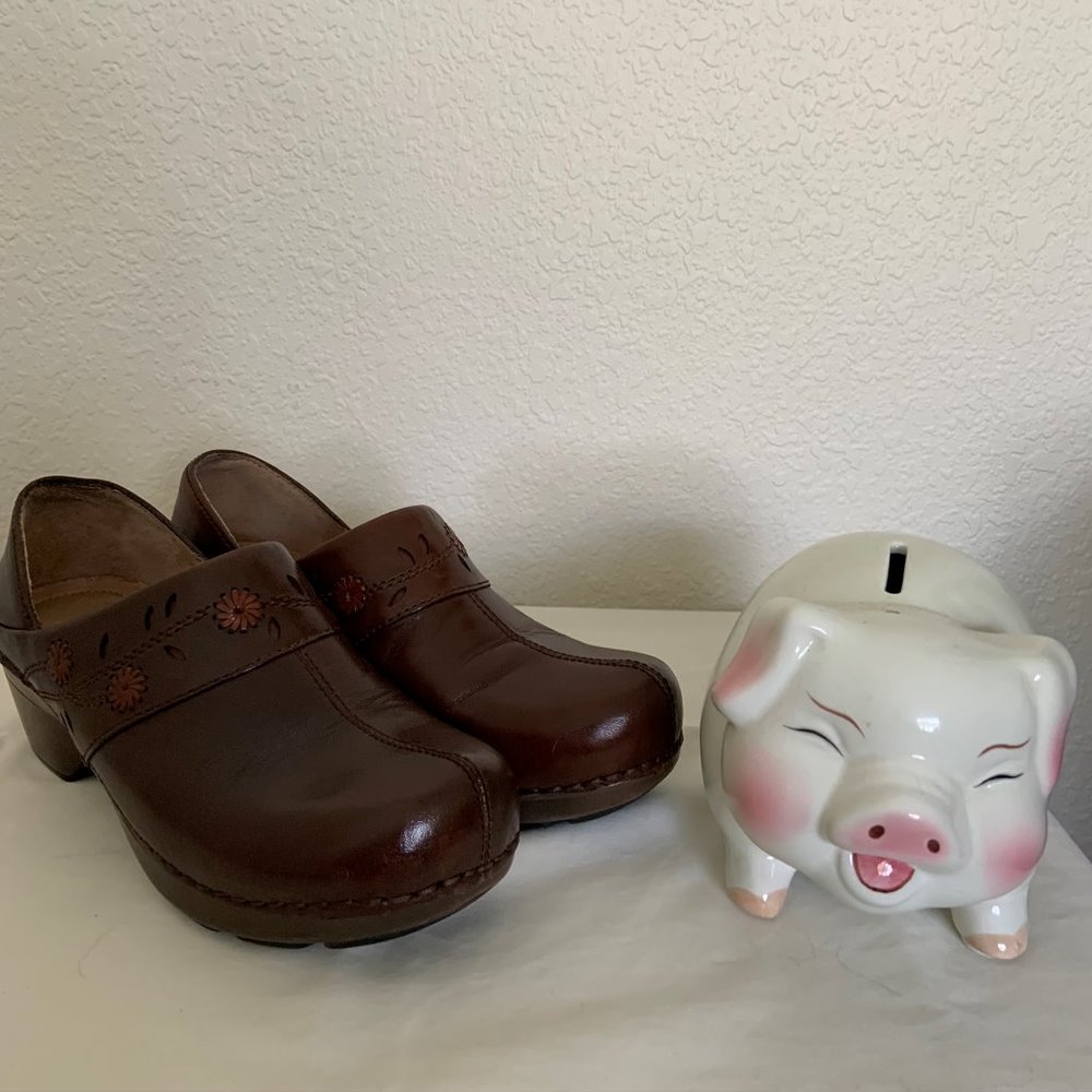 Dansko Closed-back Clog w/ Floral Design